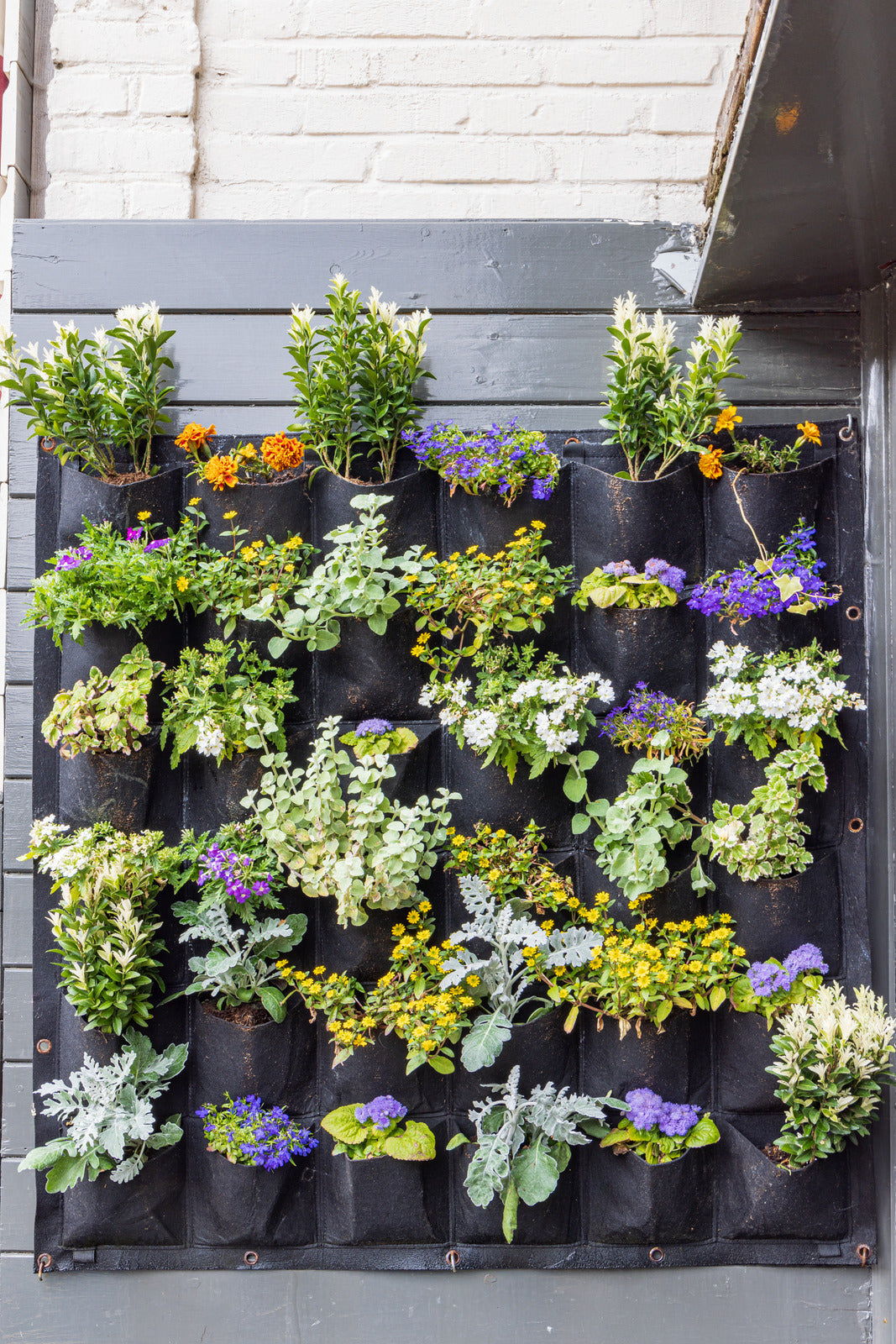  Amazing Creation Stackable Planter, Vertical Oasis