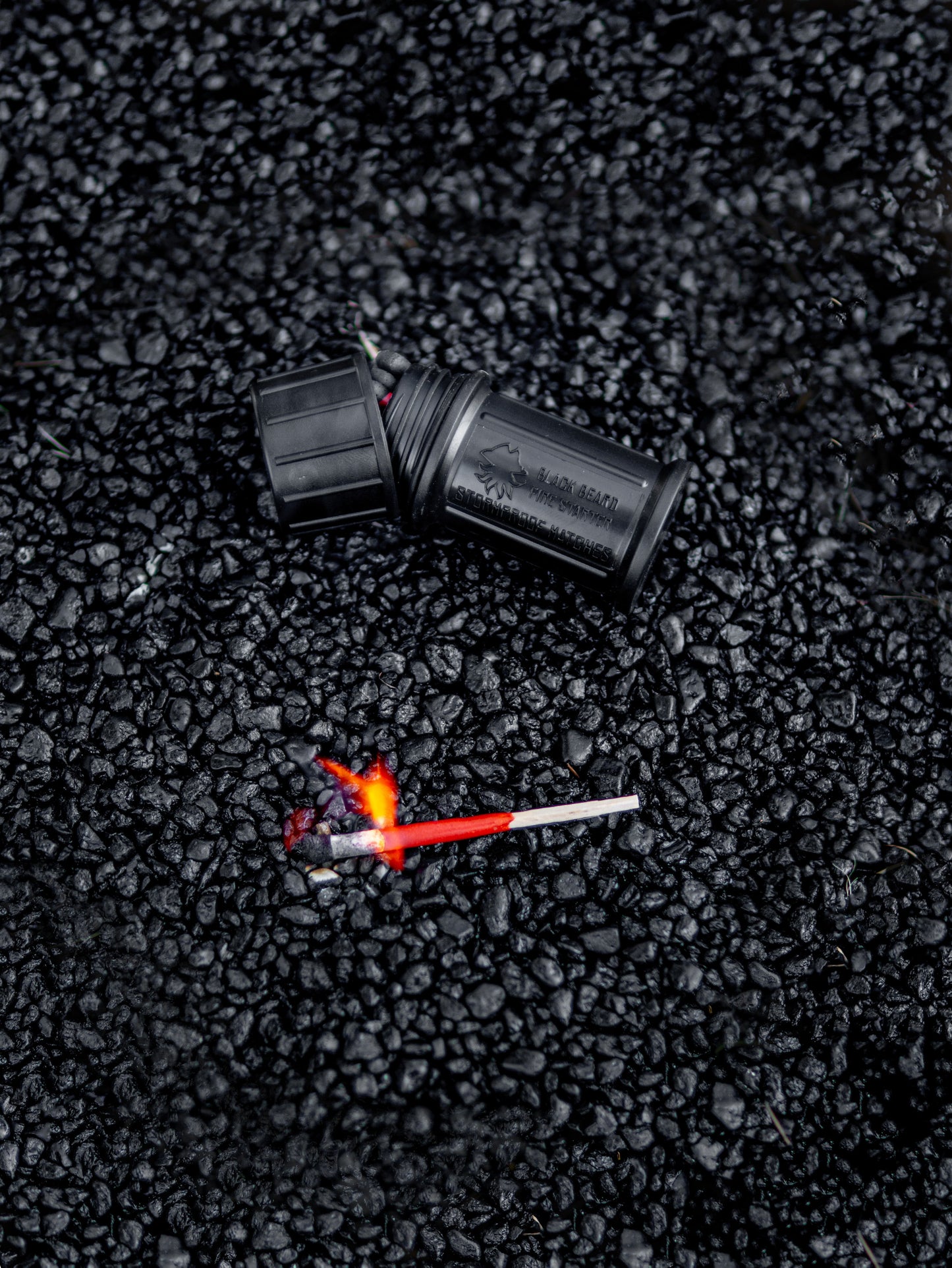 Black Beard Stormproof Matches | Fire Starter Kit